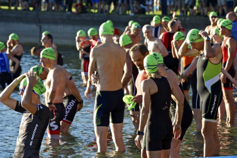 Transvorarlberg Triathlon Start mit Schwimmen in Bregenz